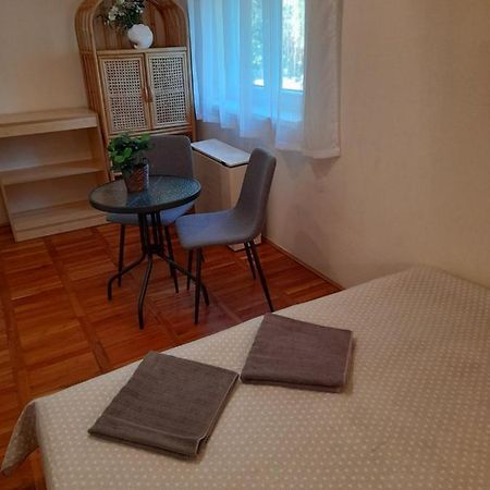 Zoeld Sziget Apartmanlakas Eger Eksteriør bilde