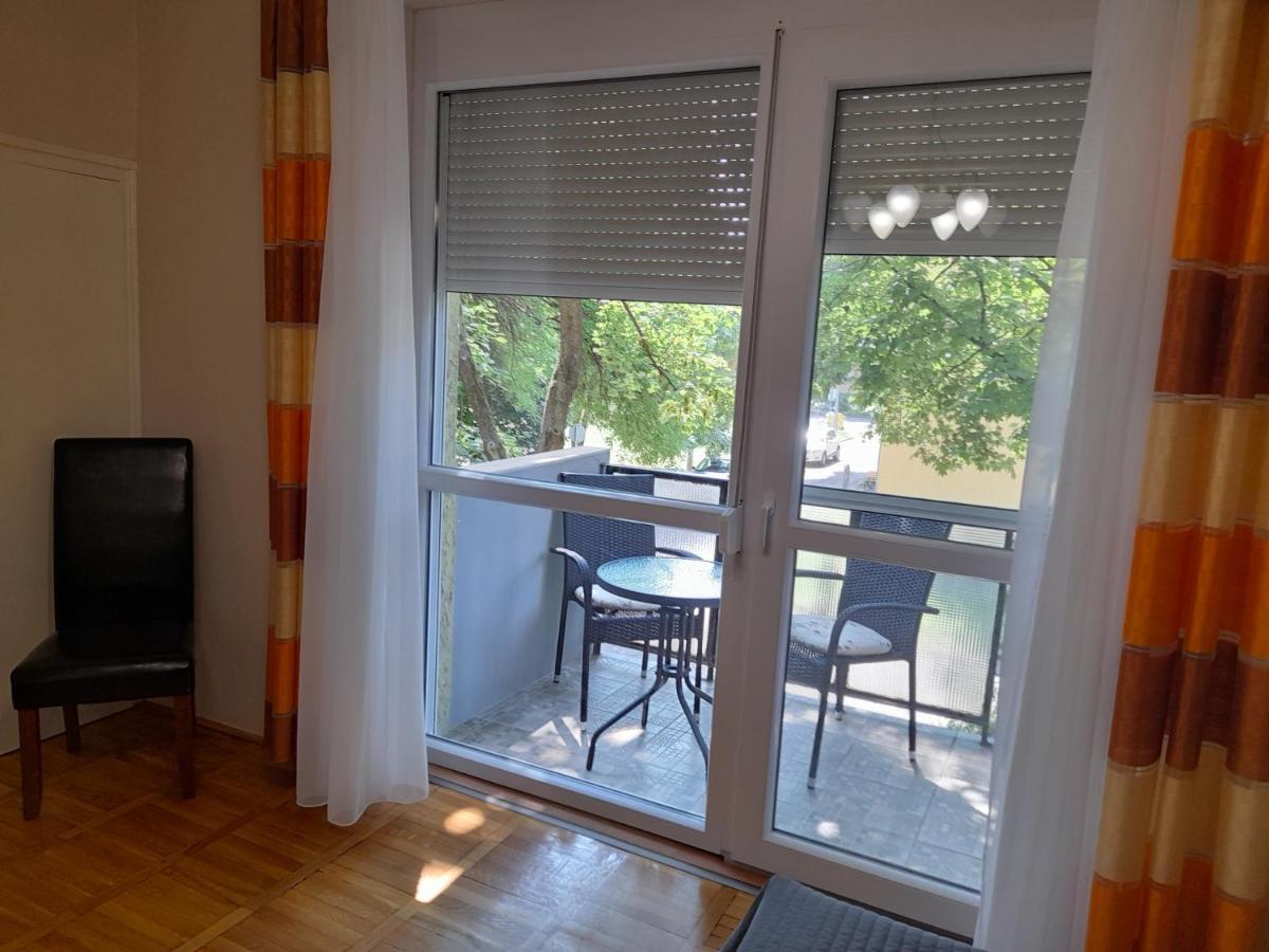 Zoeld Sziget Apartmanlakas Eger Eksteriør bilde